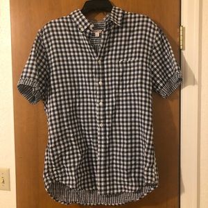 Men’s short sleeve button down